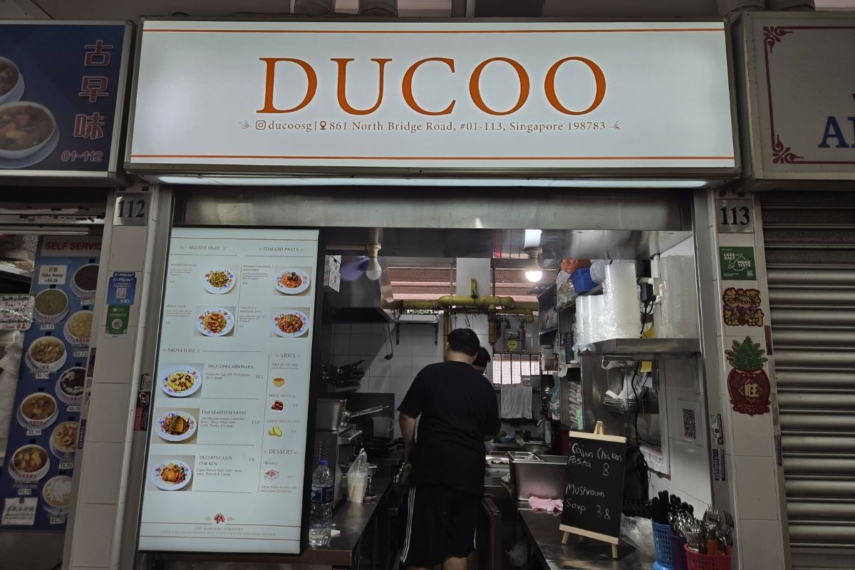 Ducoo - stall front