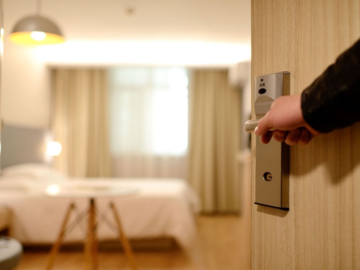 Trip.com mega 9.9 - hotel room