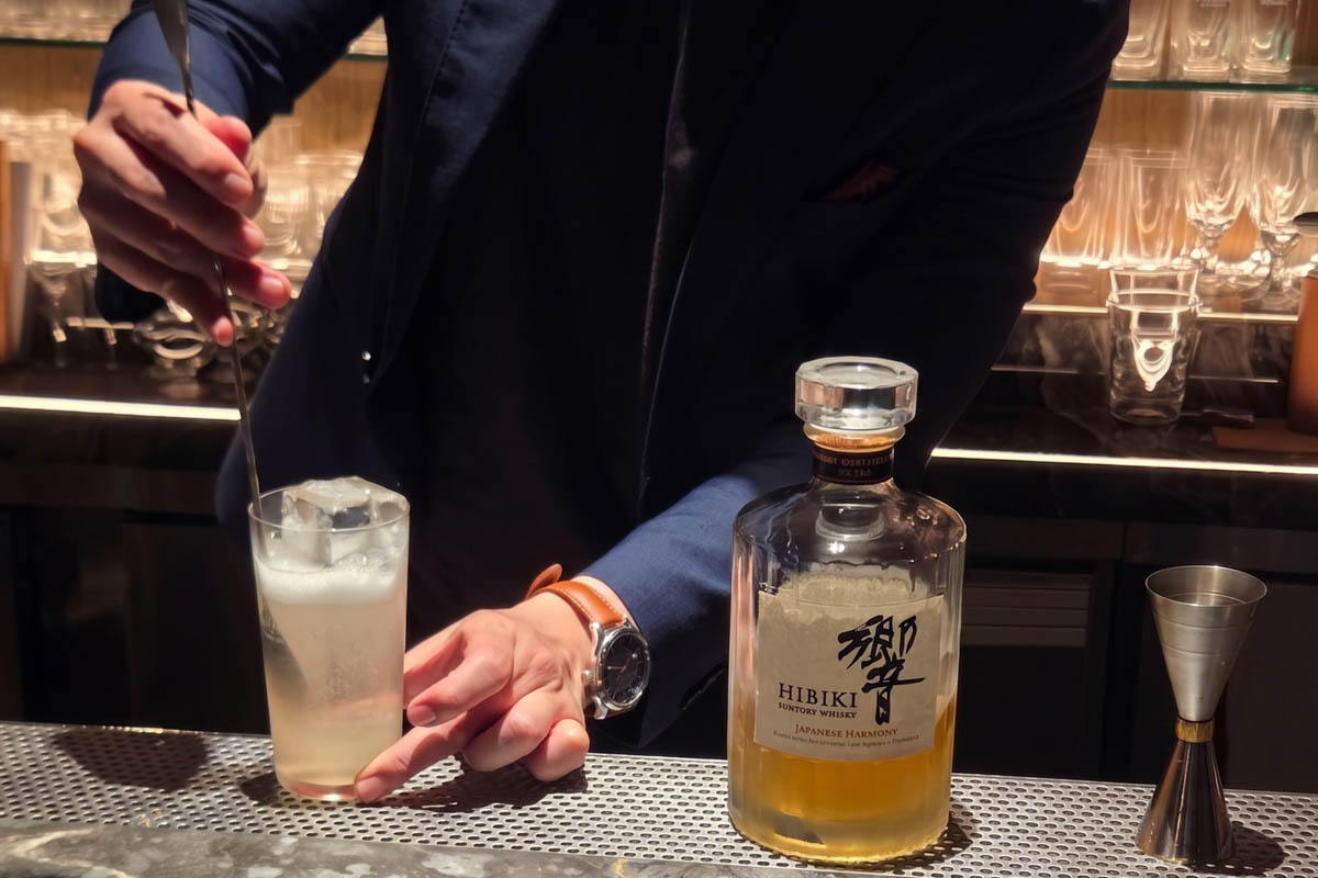 BARREL Story of Hibiki - drink making