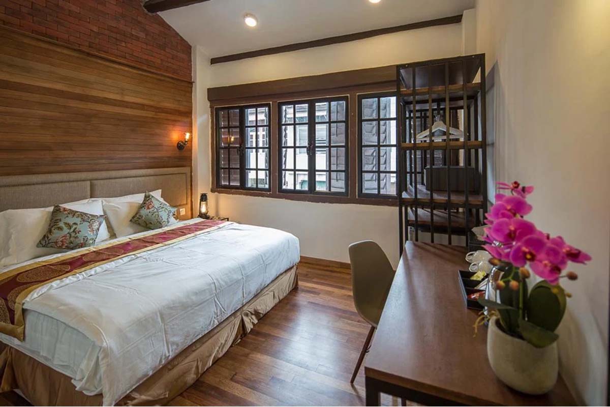 Rare Heritage House - Bedroom