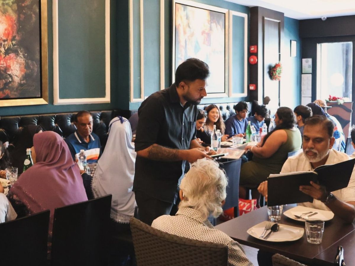 Indian Saaga - Waiter