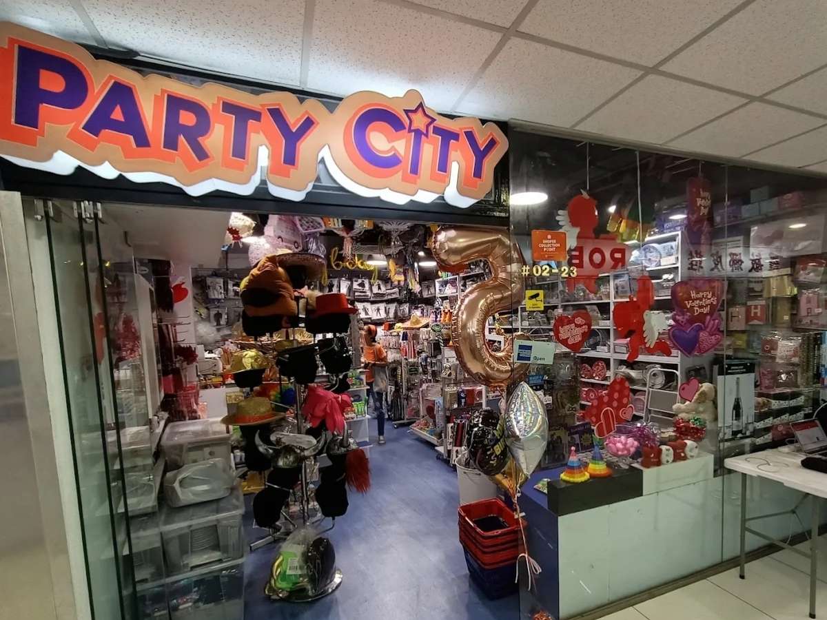 Best costume shops - party city storefront