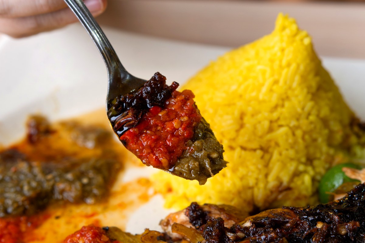 Pak Din Ayam Bakar - Trio of Sambal