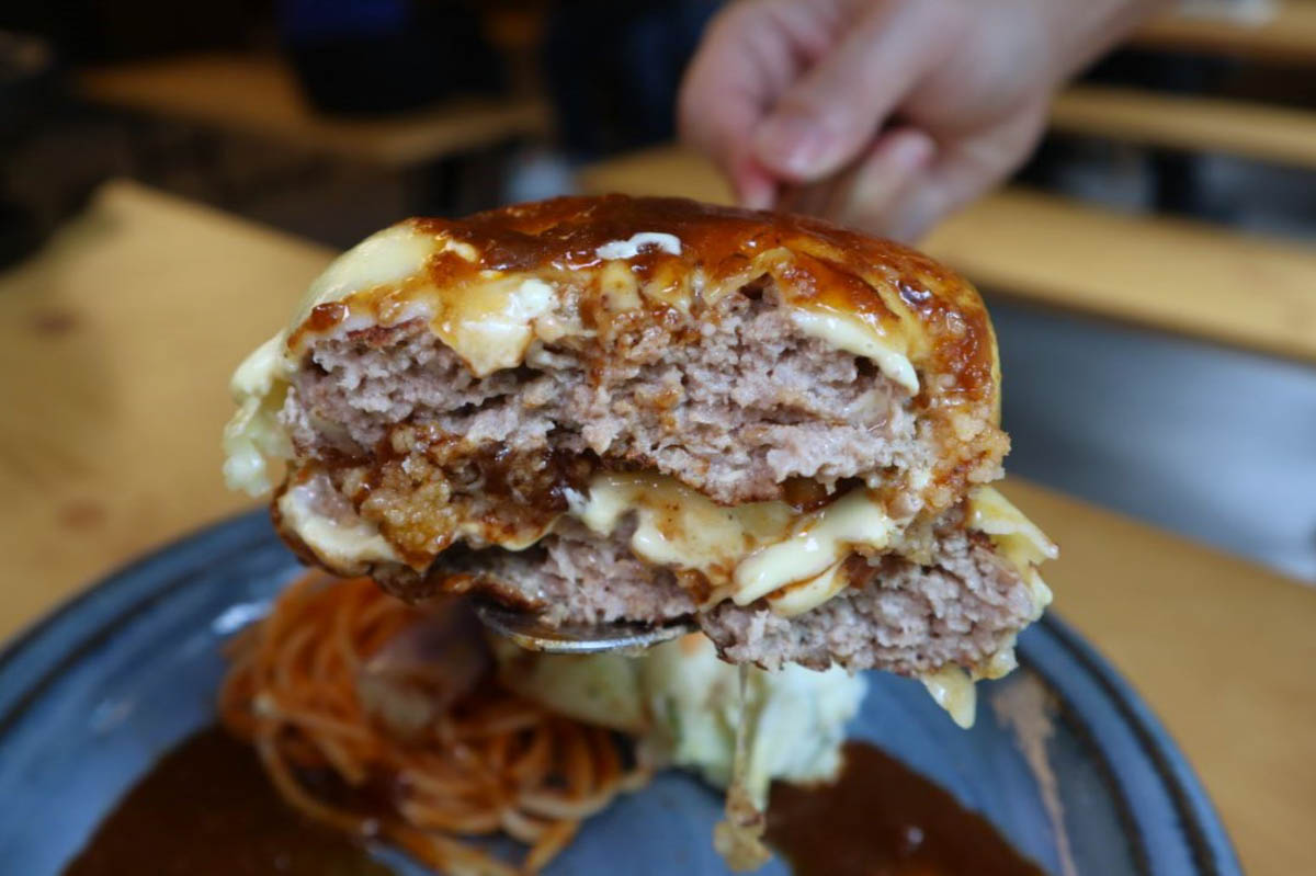 yamamoto - karashi mayo pattie closeup
