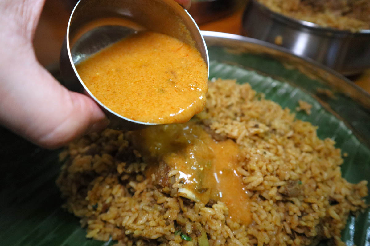highest rated biryani - gravy