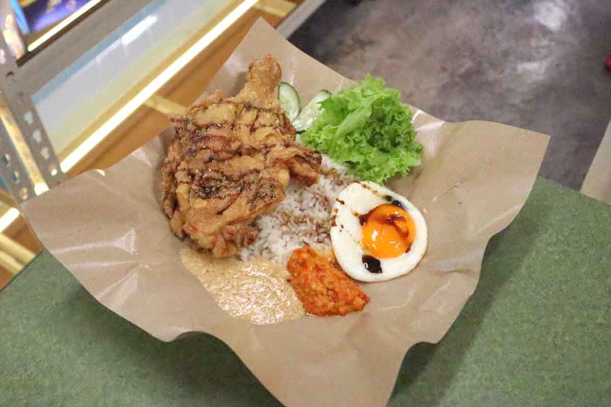 spicy hubby - ayam gepuk
