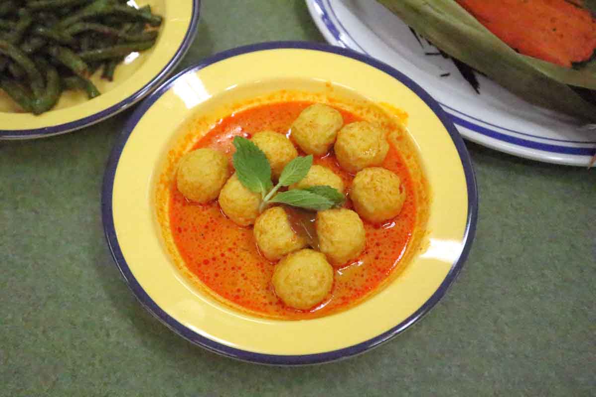 spicy hubby - fishballs