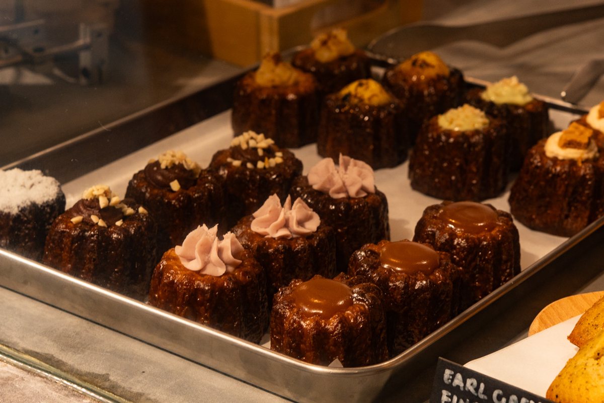 Hues Caneles - Full Tray