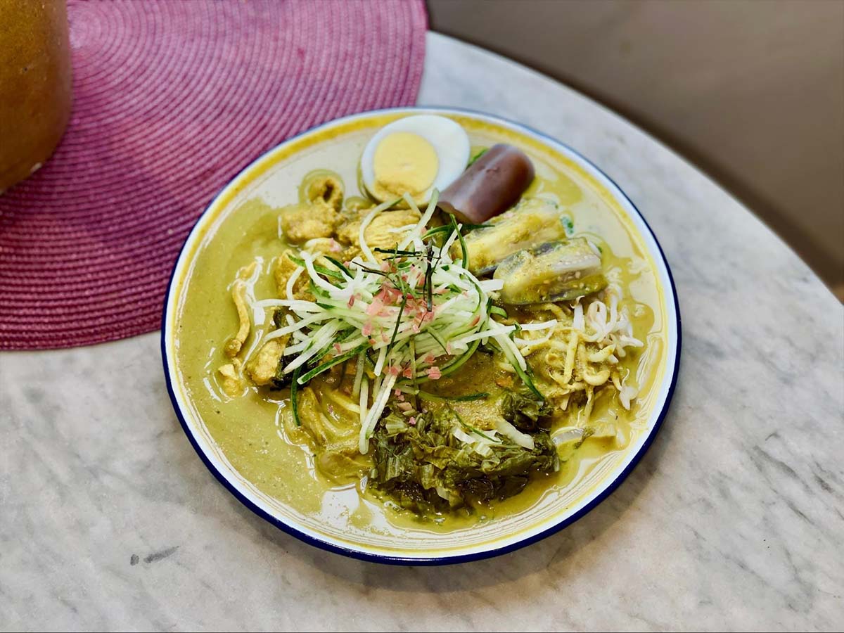 Laksa Tiam - Green curry laksa