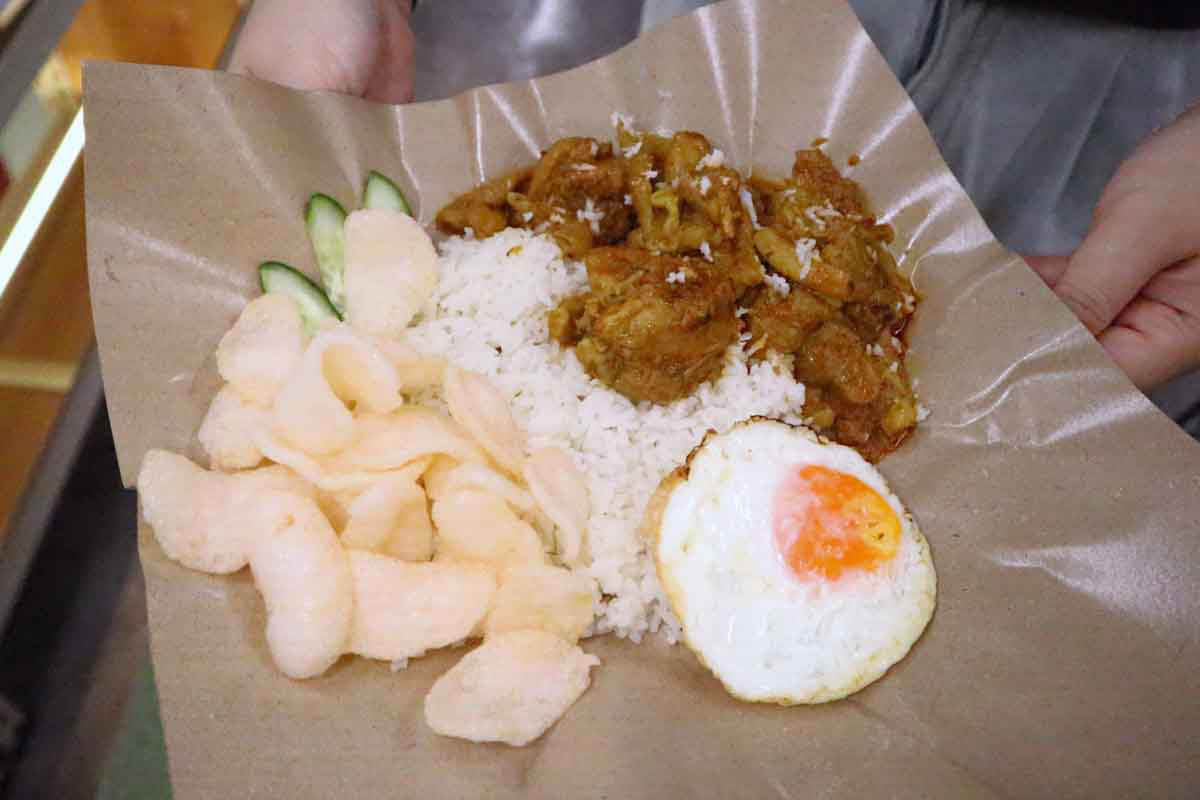 spicy hubby - rendang ayam