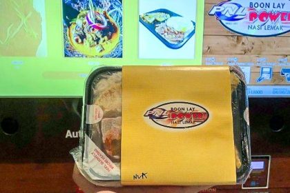 Boon Lay Power Nasi Lemak Vending Machine