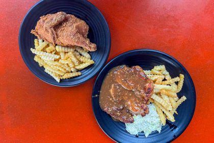 Chicken Box - Overview of dishes
