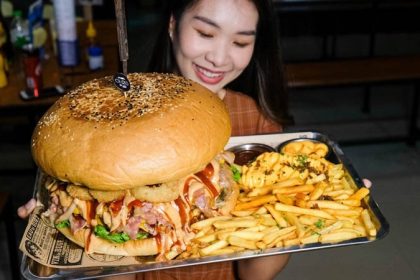 Chris Steaks And Burgers Thailand Online 3 Fi
