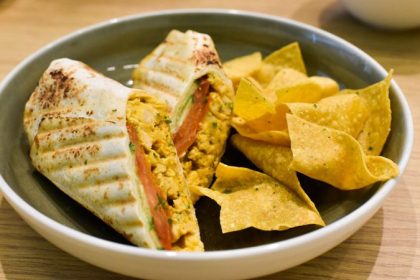Fifty50 Currychickenwrap