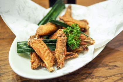Greyhound Singapore chicken wings