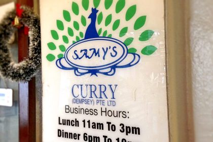 Samy's Curry logo
