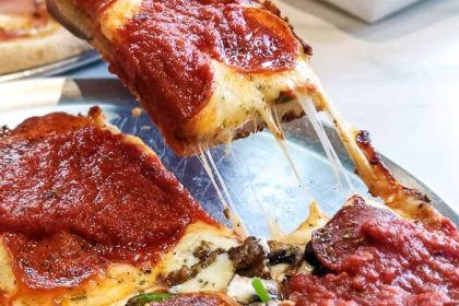 John's Pizzeria & Bakery 4 (feature)