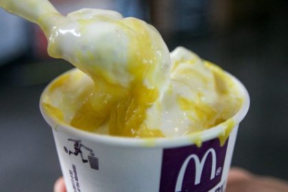 Macdonalds D24 Durian Mcflurry 1 2