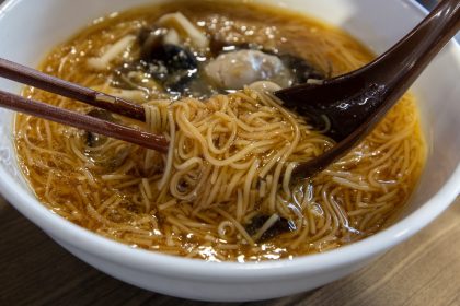 Mee sua pull