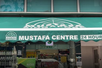 what to buy at mustafa - featured image