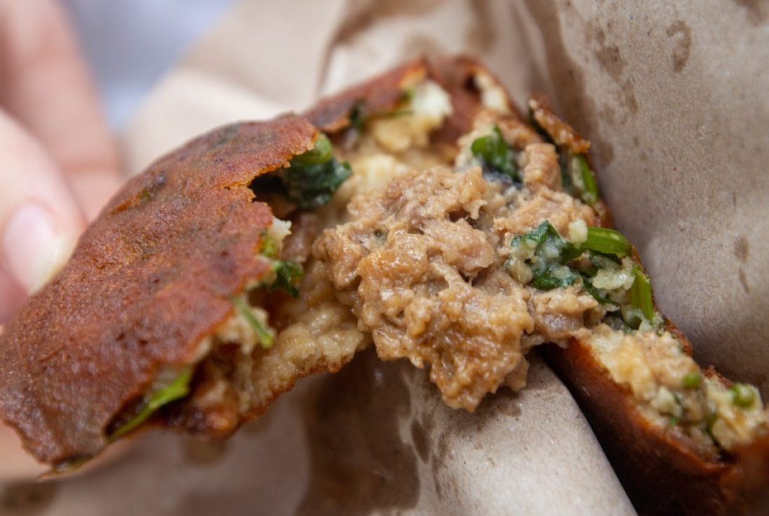 Oyster Cake Showdown 9 3