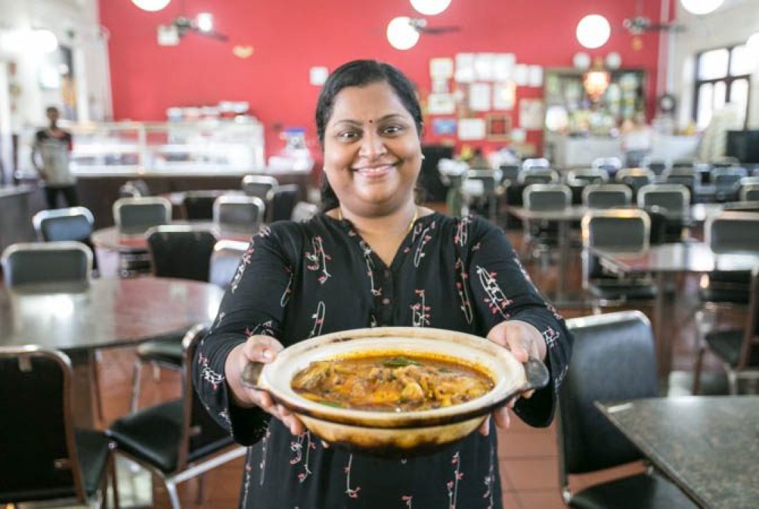 Samy's Curry 0821