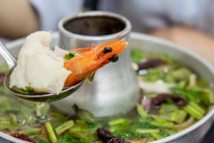 Thai Goldmine Kitchen 10