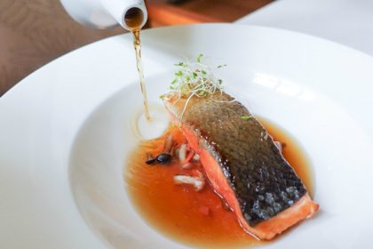 The Garden Restaurant Sofitel So 14 (feature)