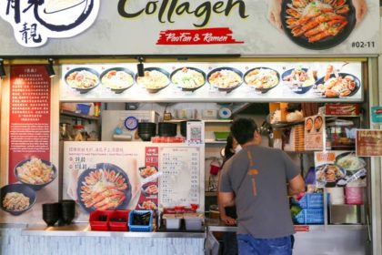 liang liang pao fan - stall front