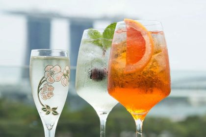 Aura Sky Lounge 3 Online