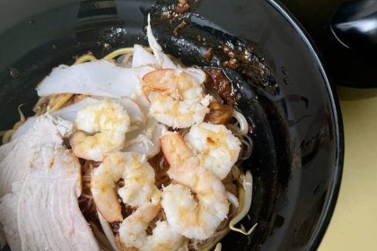 covent garden prawn noodle - feature image