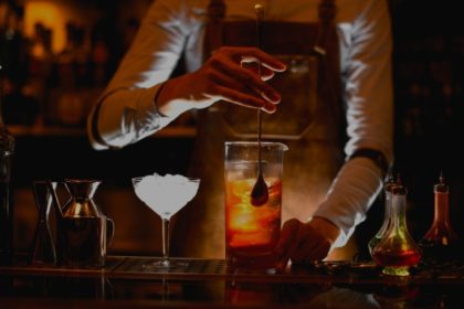 Featured Sethlui.com And Moonstone Bar Presents Cloud Cocktail Pairing Experience 4 July Online