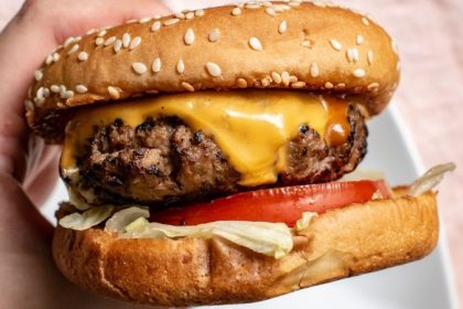 Featured Zipp Burger & Pasta 10